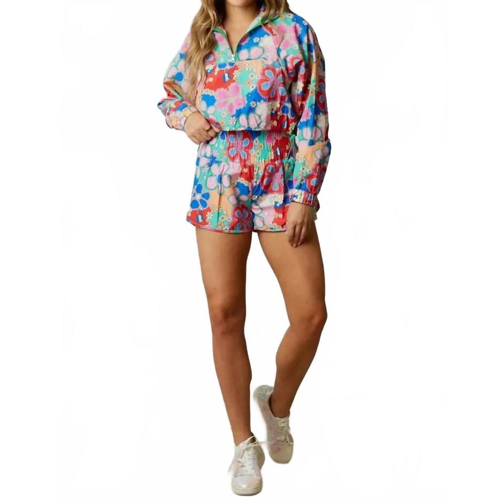 NEW PEACH LOVE floral print sporty shorts in multi - Picture 4 of 4